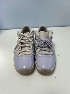 Jordan Girls' Lavender and Cream Low-Top Athletic Shoes